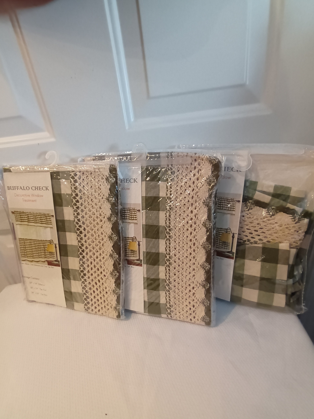 Buffalo Checkered New Green and White Valance Window Treatment
